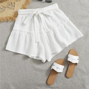 SHEIN White Ruffle Hem Shorts